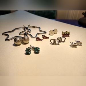 8 pairs of silver and bronze assorted stud earrings